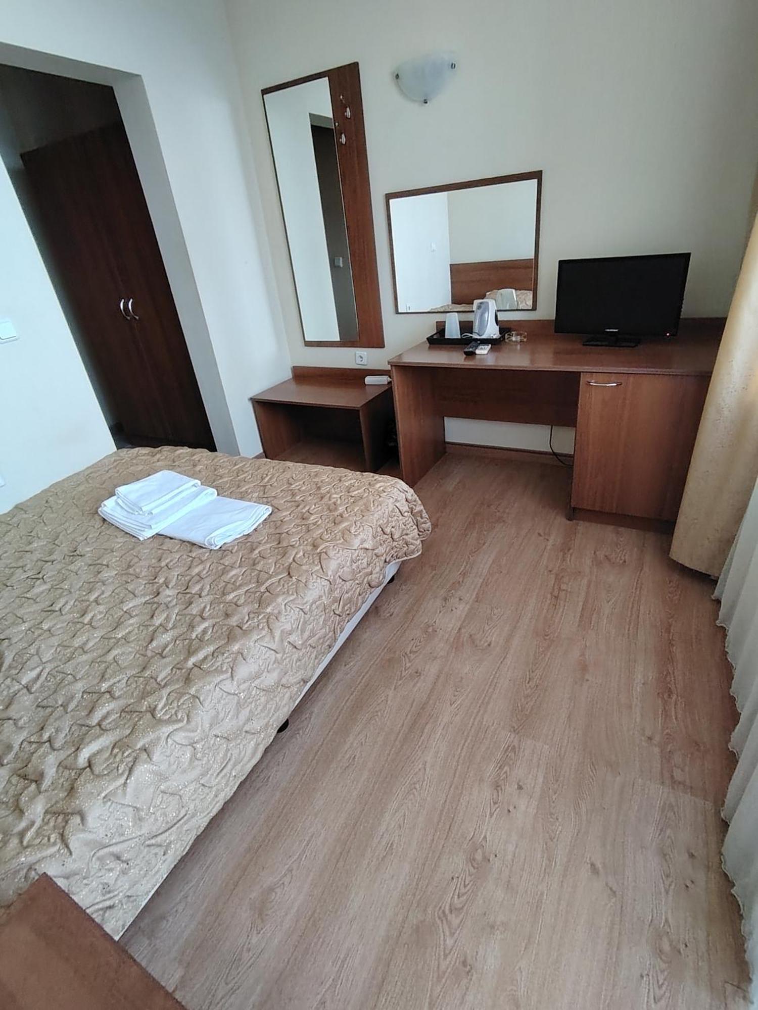 Sandor Hotel Nesebar Buitenkant foto