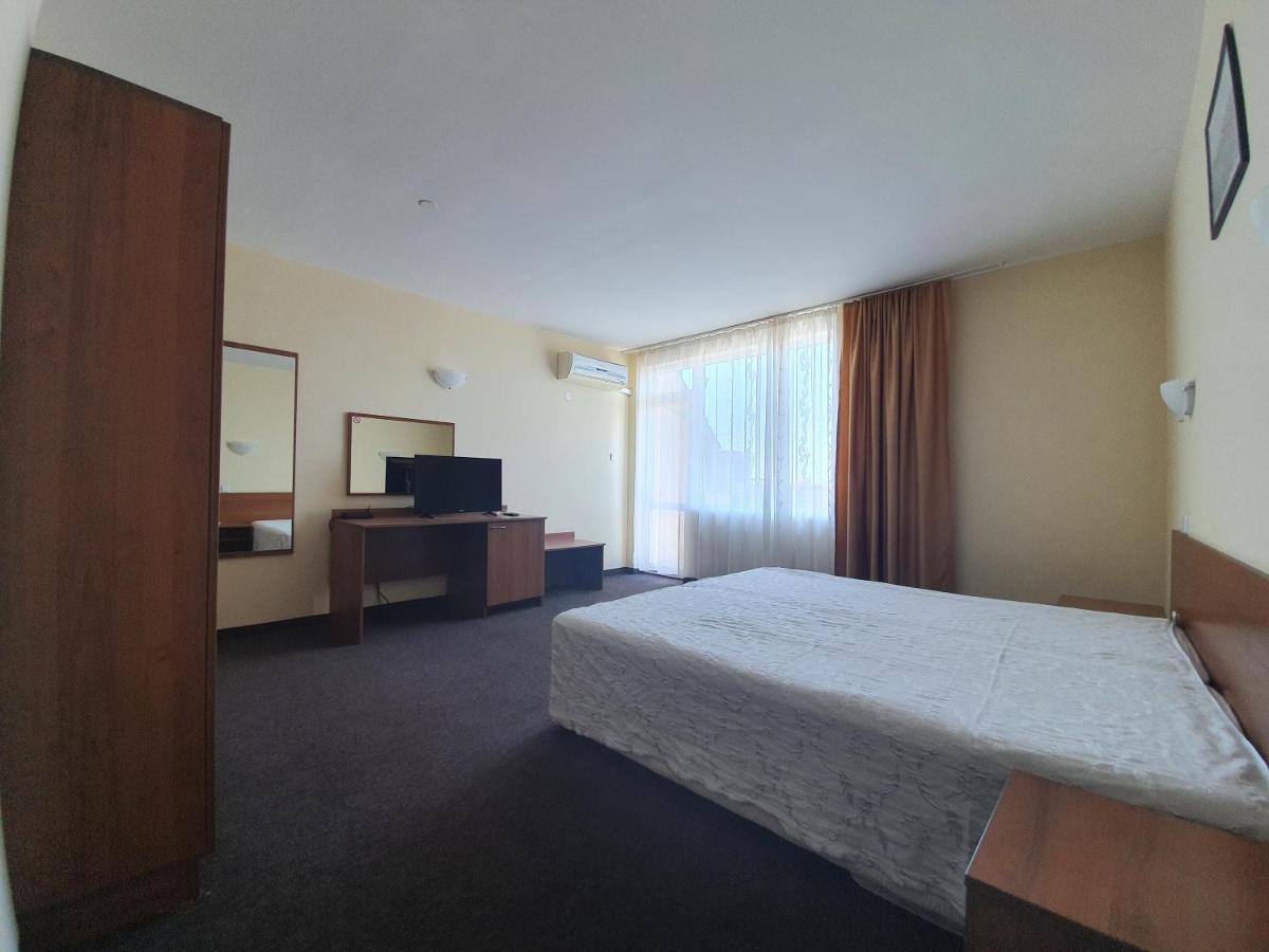 Sandor Hotel Nesebar Buitenkant foto