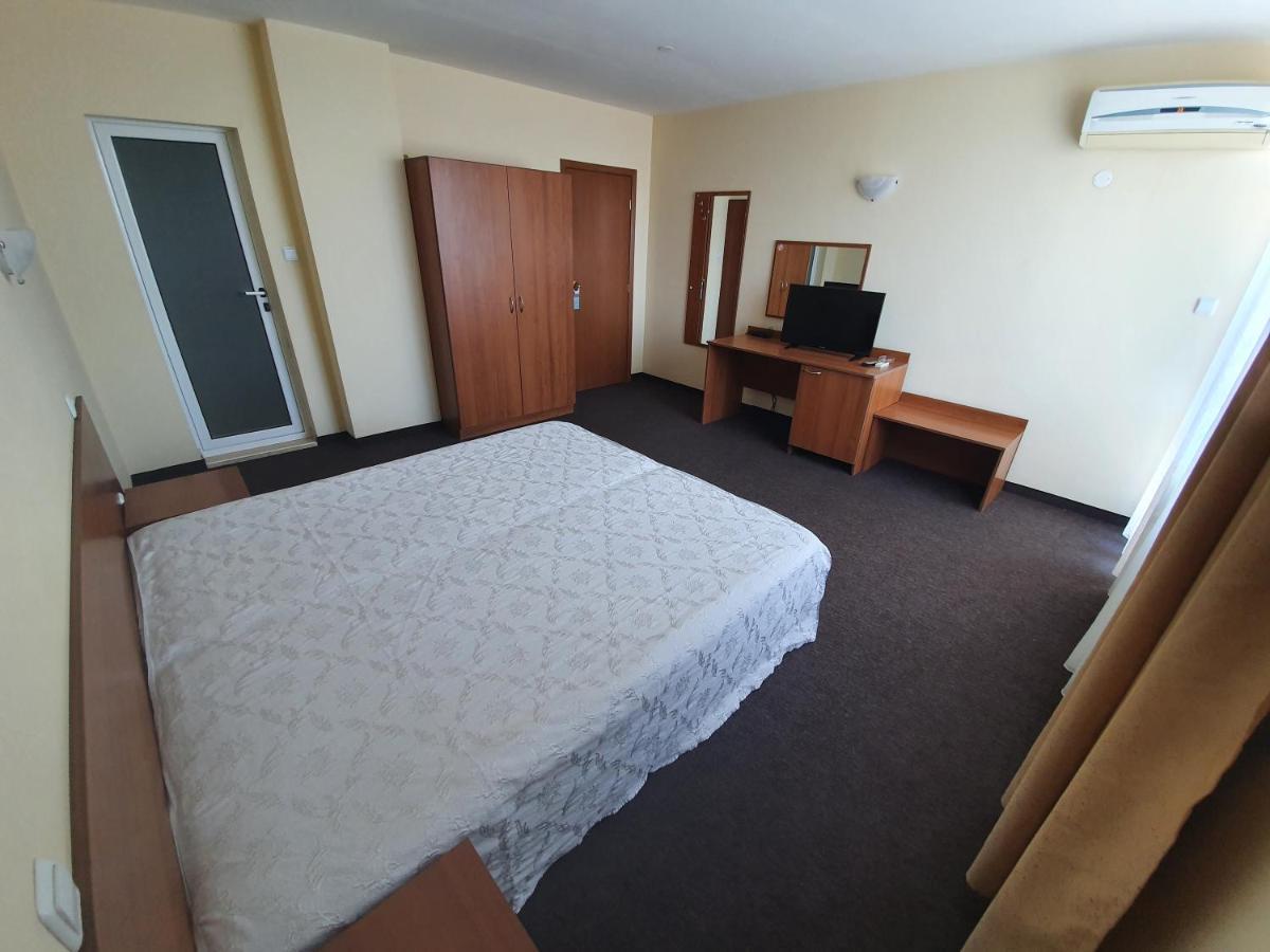 Sandor Hotel Nesebar Buitenkant foto