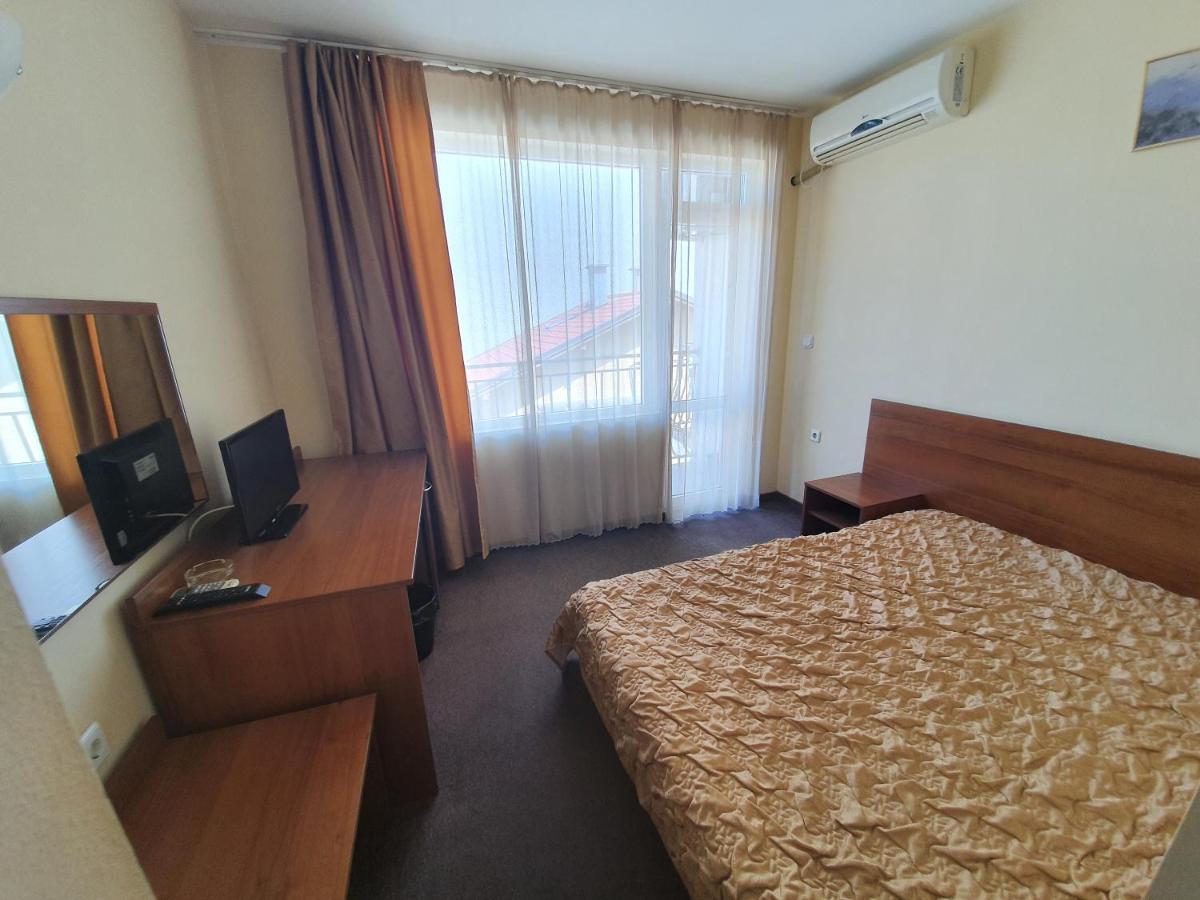 Sandor Hotel Nesebar Buitenkant foto