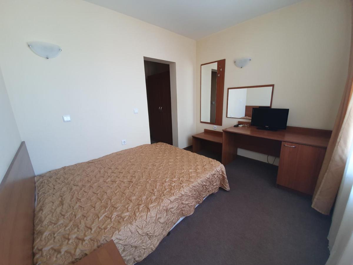 Sandor Hotel Nesebar Buitenkant foto